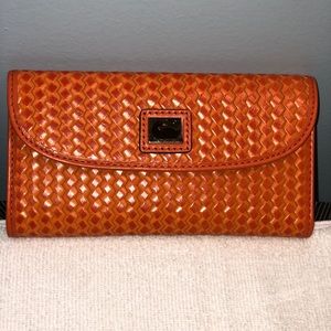 Dooney & Bourke textured leather Wallet